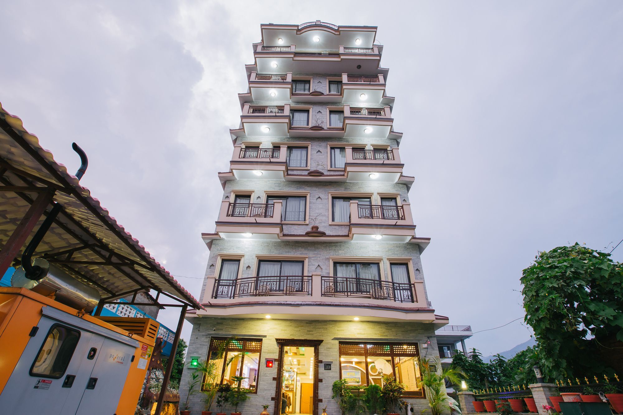 Hotel Romantica โพคารา ภายนอก รูปภาพ